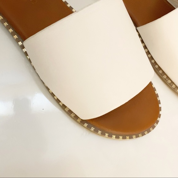 Mila Sandal- in White - Picture 4 of 5